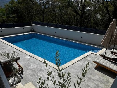 Apartment Two Bedroom Apartment with Terrace and Swimming pool - Outdoor photo 45