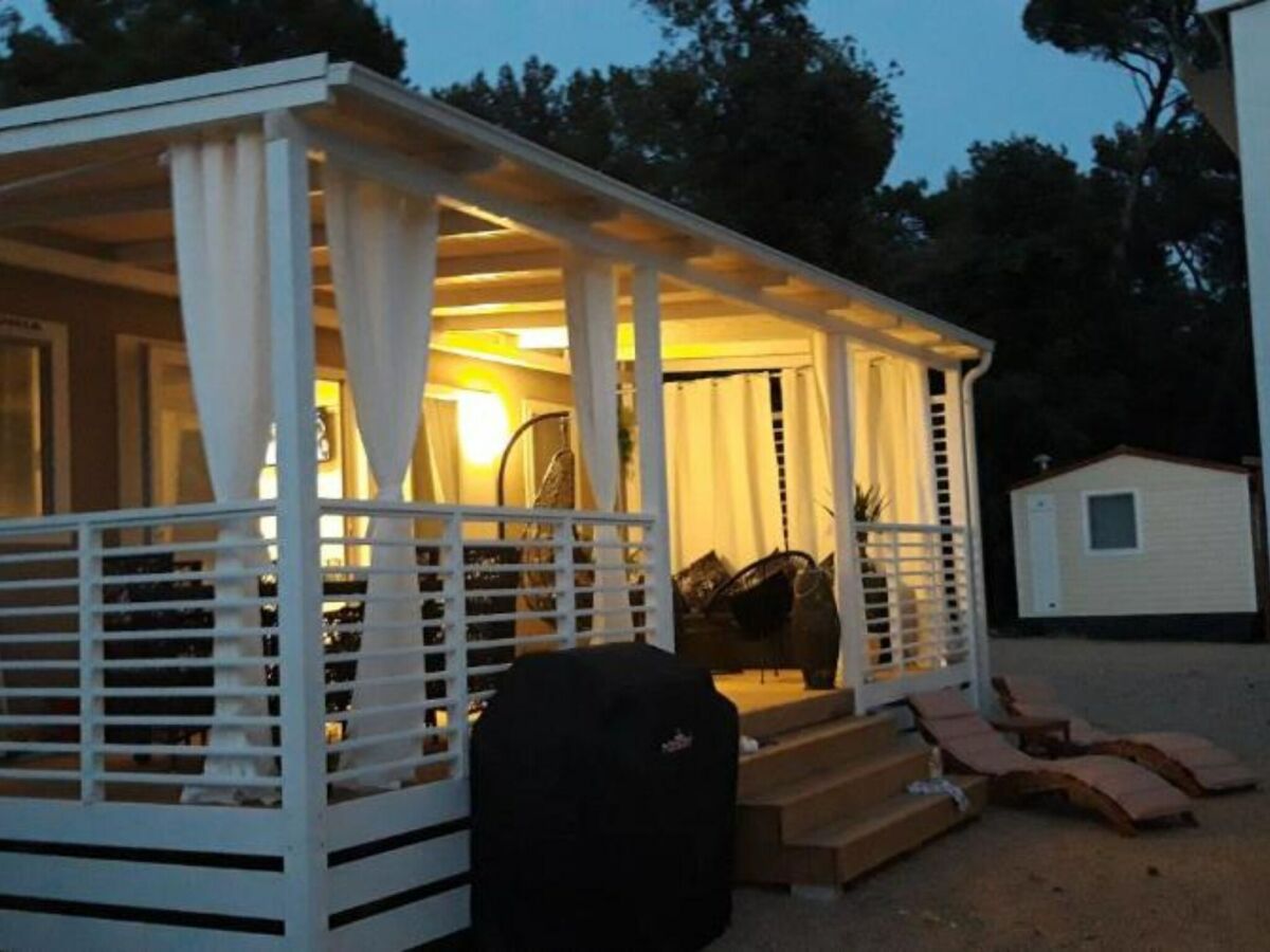 Holiday house Mobile Home Nensi Two bedroom