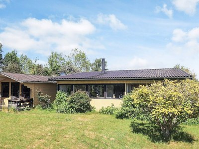 Holiday house 6 Personen Ferienhaus in Bogø By - Holiday house
