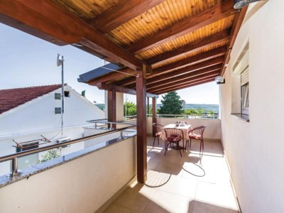 Holiday house Holiday Home Villa Ksenija - Six Bedroom Holiday Home with Pool - Outdoor photo 4