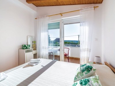 Holiday house Holiday Home Villa Ksenija - Six Bedroom Holiday Home with Pool - Features photo 13