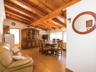 Holiday house Holiday Home Villa Ksenija - Six Bedroom Holiday Home with Pool - Features photo 16