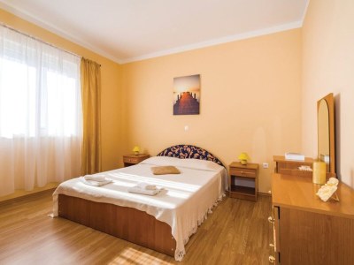 Holiday house Holiday Home Villa Ksenija - Six Bedroom Holiday Home with Pool - Features photo 28