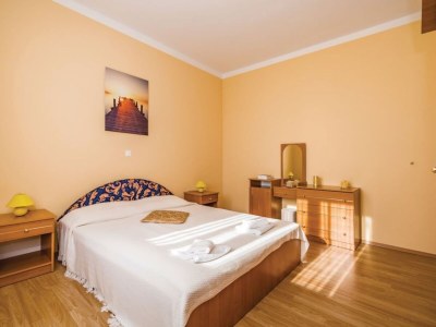 Holiday house Holiday Home Villa Ksenija - Six Bedroom Holiday Home with Pool - Features photo 37