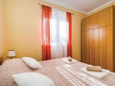 Holiday house Holiday Home Villa Ksenija - Six Bedroom Holiday Home with Pool - Features photo 41