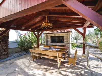 Holiday house Holiday Home Villa Ksenija - Six Bedroom Holiday Home with Pool - Outdoor photo 45