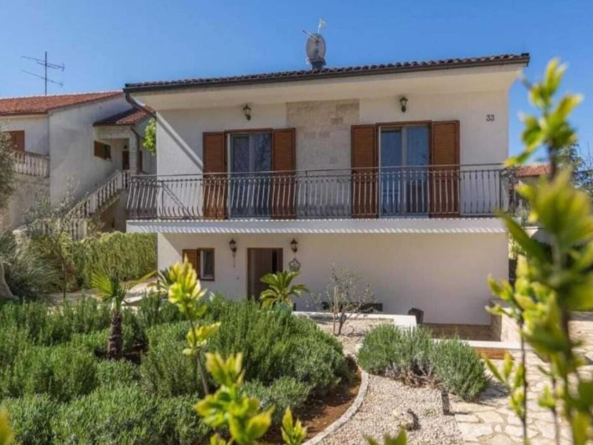 Apartment Two Bedroom Apartment with Terrace