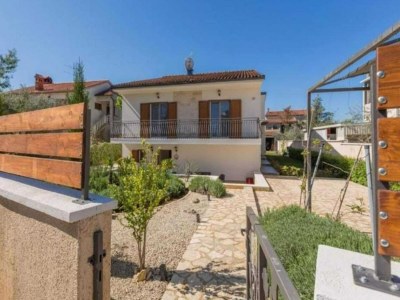 Apartment Two Bedroom Apartment with Terrace - Outdoor photo 5