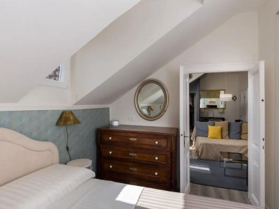 Apartment Double Room with Old town view - Features photo 12