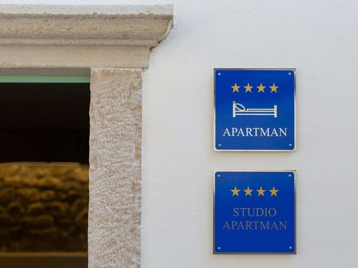 Apartment Vibrant and Elegant Downtown Krk Apartments - Classic Studio Apartment - Outdoor photo 2