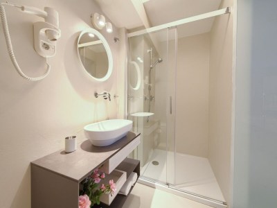 Apartment Vibrant and Elegant Downtown Krk Apartments - Classic Studio Apartment - Features photo 14