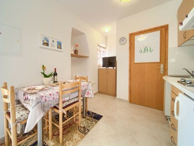 Apartment Chic and Charming Krk Downtown Apartments - Standard Studio Apartment - Features photo 10