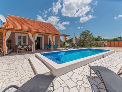 Holiday house Holiday Home Luca - Outdoor photo 9