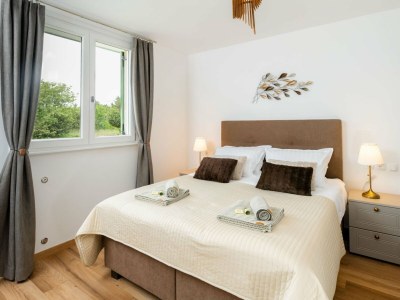 Holiday house Holiday Home Milevoj - Three Bedroom Holiday Home - Features photo 9