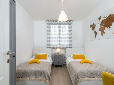 Holiday house Holiday Home Milevoj - Three Bedroom Holiday Home - Features photo 25