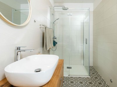 Holiday house Holiday Home Milevoj - Three Bedroom Holiday Home - Features photo 27