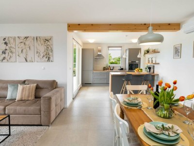 Holiday house Holiday Home Milevoj - Three Bedroom Holiday Home - Features photo 29