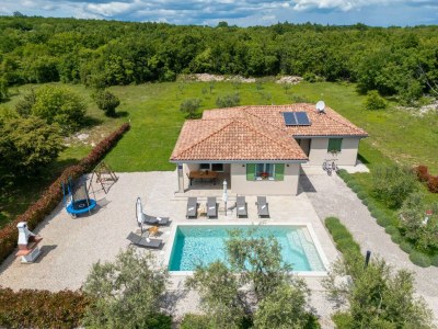 Holiday house Holiday Home Milevoj - Three Bedroom Holiday Home - Outdoor photo 40