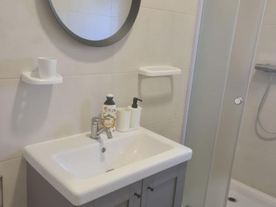 Apartment Apartments Rubbi - Two Bedroom Apartment with Terrace - Features photo 12