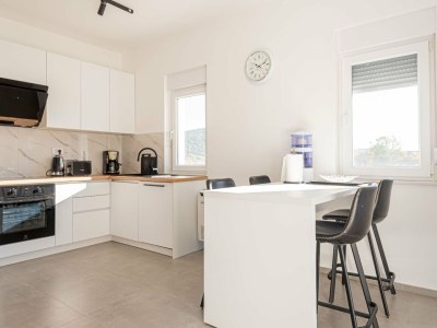 Holiday house Holiday Home Iva - Three Bedroom Holiday Home - Features photo 15