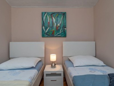 Apartment Apartment Villa Daniela - Three Bedroom Apartment with Terrace - Features photo 13