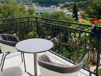 Villa Villa Brazza - Two Bedroom Apartment 1 - Outdoor photo 2
