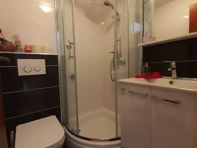 Apartment Two Bedroom Apartment With Sea View - Features photo 15