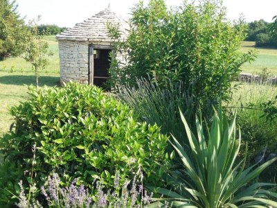 Holiday house Three Bedroom Holiday Home with Private Pool - Outdoor photo 8