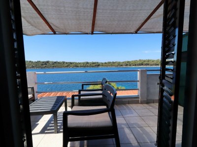 Apartment Apartments Karbuni By The Sea - One Bedroom apartment with Terrace and Sea View (A4) - Outdoor photo 14
