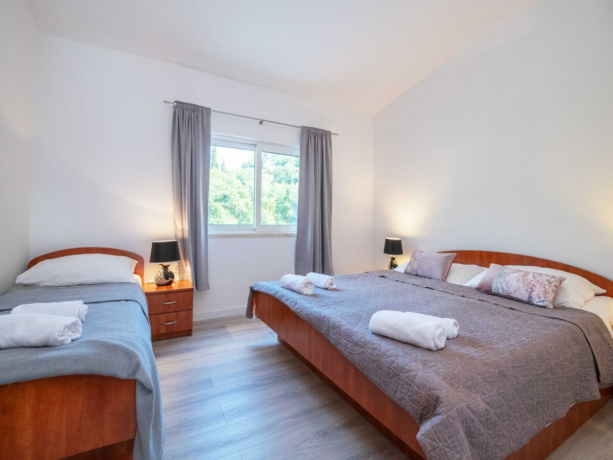 Apartment Apartments Azzurro- One Bedroom Apartment/Terrace - Features photo 4