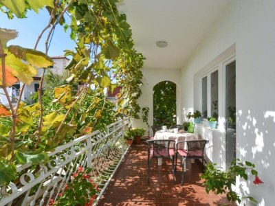 Apartment Apartments Nina - Two Bedroom Apartment with Balcony A1 - Outdoor photo 8