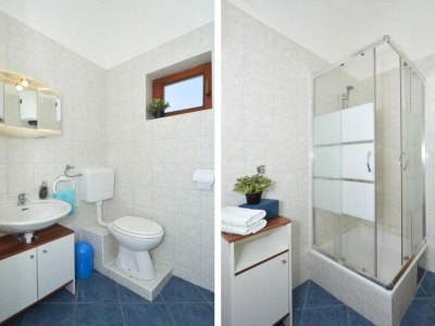 Apartment Apartments Nina - Two Bedroom Apartment with Balcony A3 - Features photo 19