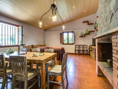 Holiday house Villa in Palafolls mit Pool und Grillplatz - Features photo 13