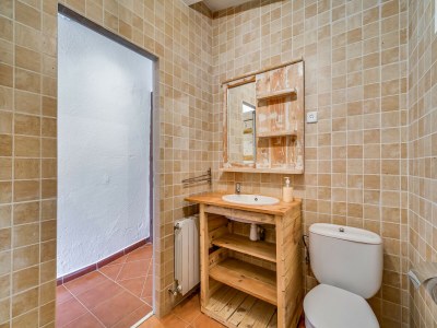 Holiday house Villa in Palafolls mit Pool und Grillplatz - Features photo 27