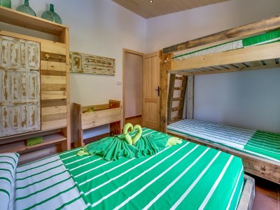 Holiday house Villa in Palafolls mit Pool und Grillplatz - Features photo 34