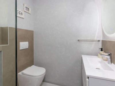 Apartment Apartments Bregha - Three Bedroom Apartment with Terrace - Features photo 4