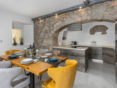 Apartment Apartments Bregha - Three Bedroom Apartment with Terrace - Features photo 12