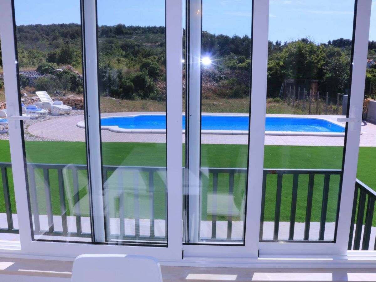 Holiday house Nane Garden house with heat pool