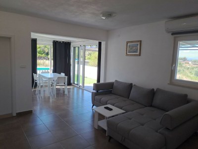 Holiday house Nane Garden house with heat pool - Features photo 3