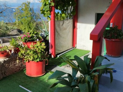 Apartment Apartment Dario Šolta - Two Bedroom Apartment with Sea View - Outdoor photo 2