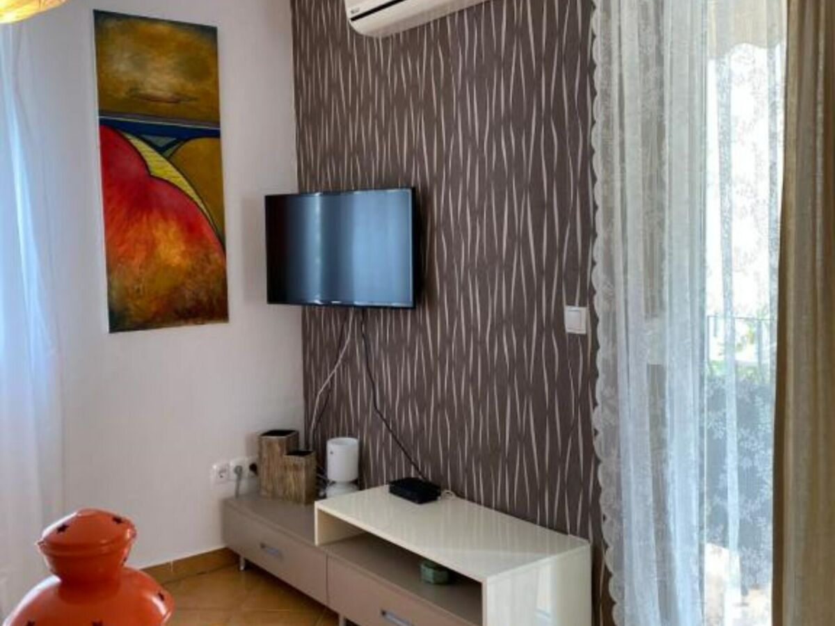 Apartment Apartments Lara Rab - Superior Studio Apartment with Balcony - Features photo 5