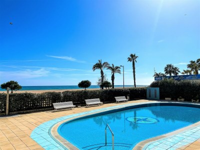 Apartment Apartment in Santa Susanna by the Beach - Outdoor photo 9