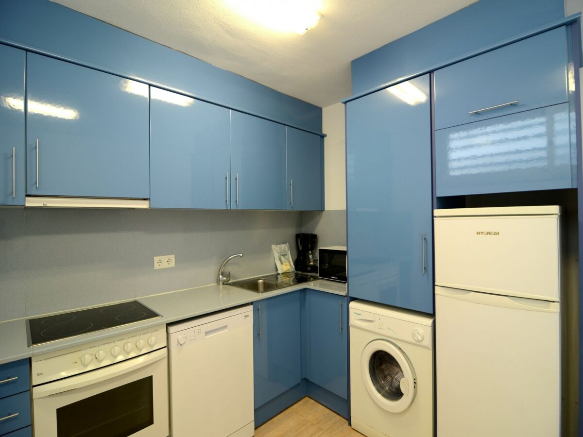 Apartment Apartment in Spain near Sandy Beach - Features photo 5