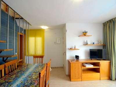 Apartment Apartment in Spain near Sandy Beach - Features photo 8