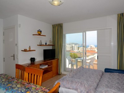 Apartment Apartment in Spain near Sandy Beach - Features photo 11