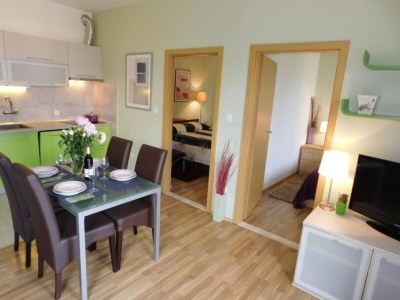 Apartment Apartments Roščić - Two Bedroom Apartment with Balcony - Features photo 12