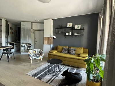 Apartment Modern & Charming - Free Private Parking - One Bedroom Apartment - Outdoor photo 15
