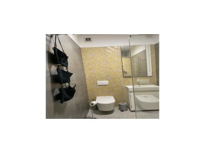 Apartment Modern & Charming - Free Private Parking - One Bedroom Apartment - Outdoor photo 23