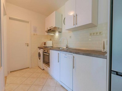 Apartment Lumbarda Resort Apartments - Comfort Two-Bedroom Apartment  D5 - Features photo 12