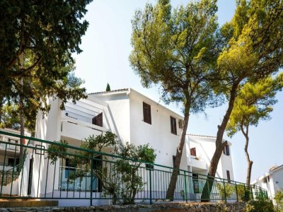 Apartment Lumbarda Resort Apartments - Superior Two bedroom Apartment with Mountain View  E1 in Korčula - Apartment